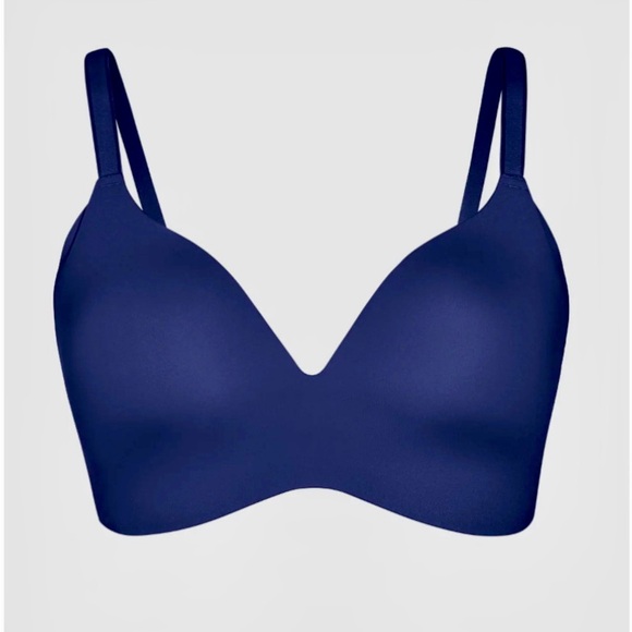 Knix Wing Woman Convertible Bra - original sizing - Picture 2 of 9